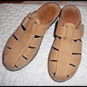 easy spirit fisherman sandals